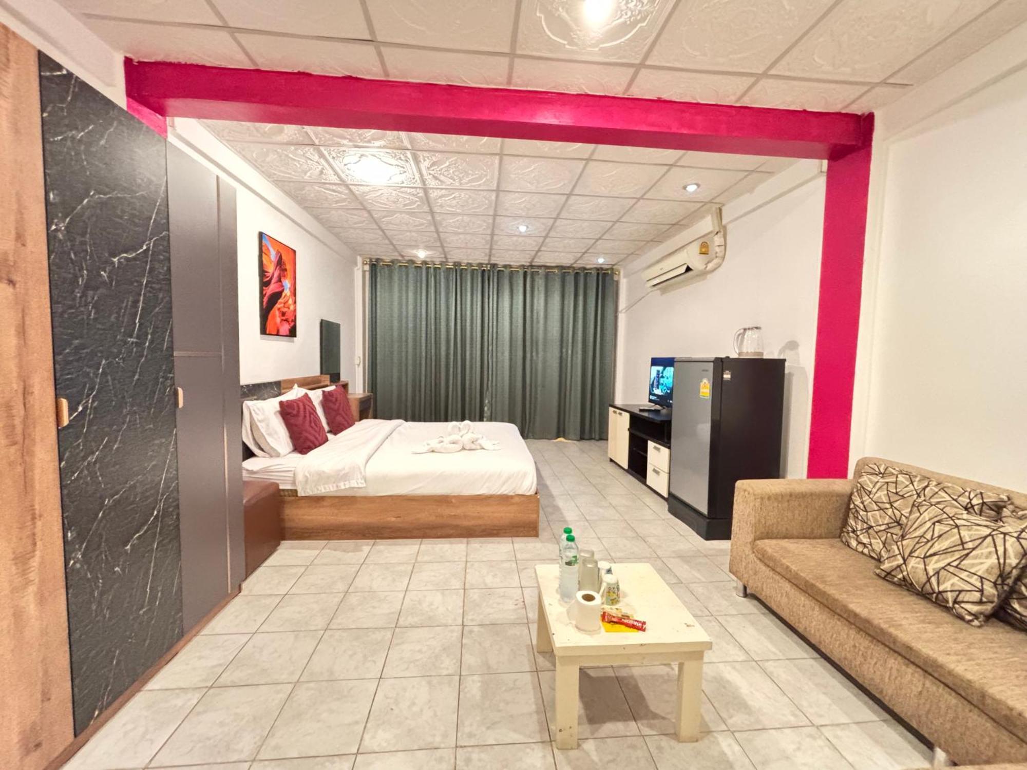 Hotel Charm
